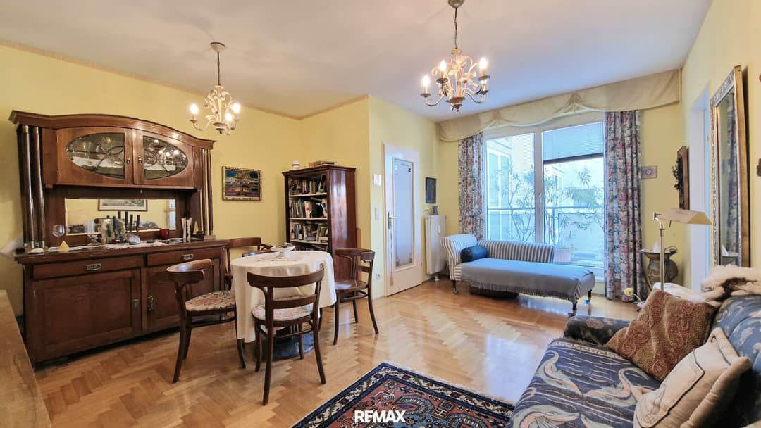 Apartment bright with terrace quiet courtyard location