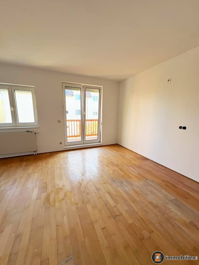Wohnung in ruhiger Lage mit Parkplatz und Balkon