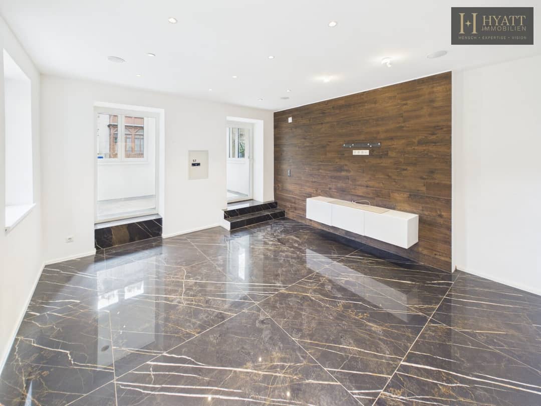 Quiet 47m² Office with Conservatory