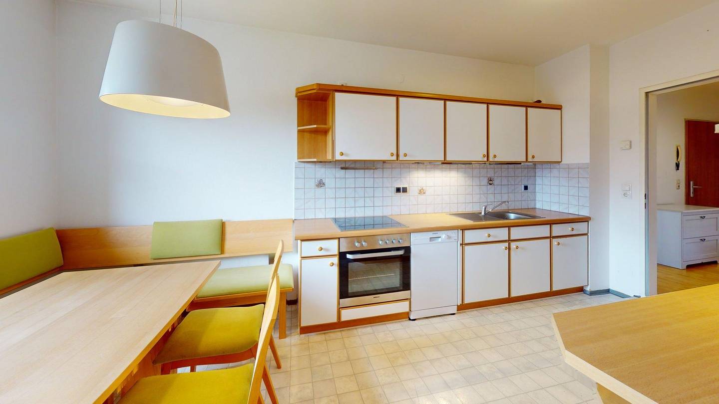 Dachgeschosswohnung ruhige sonnige zwei Balkone