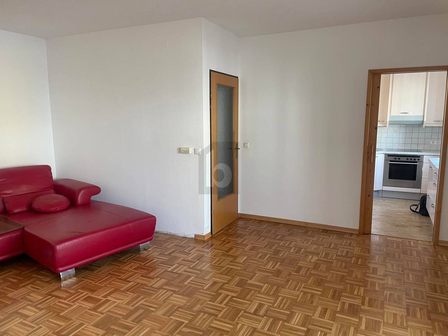Helle Wohnung in naturnaher ruhiger Lage mit Balkon