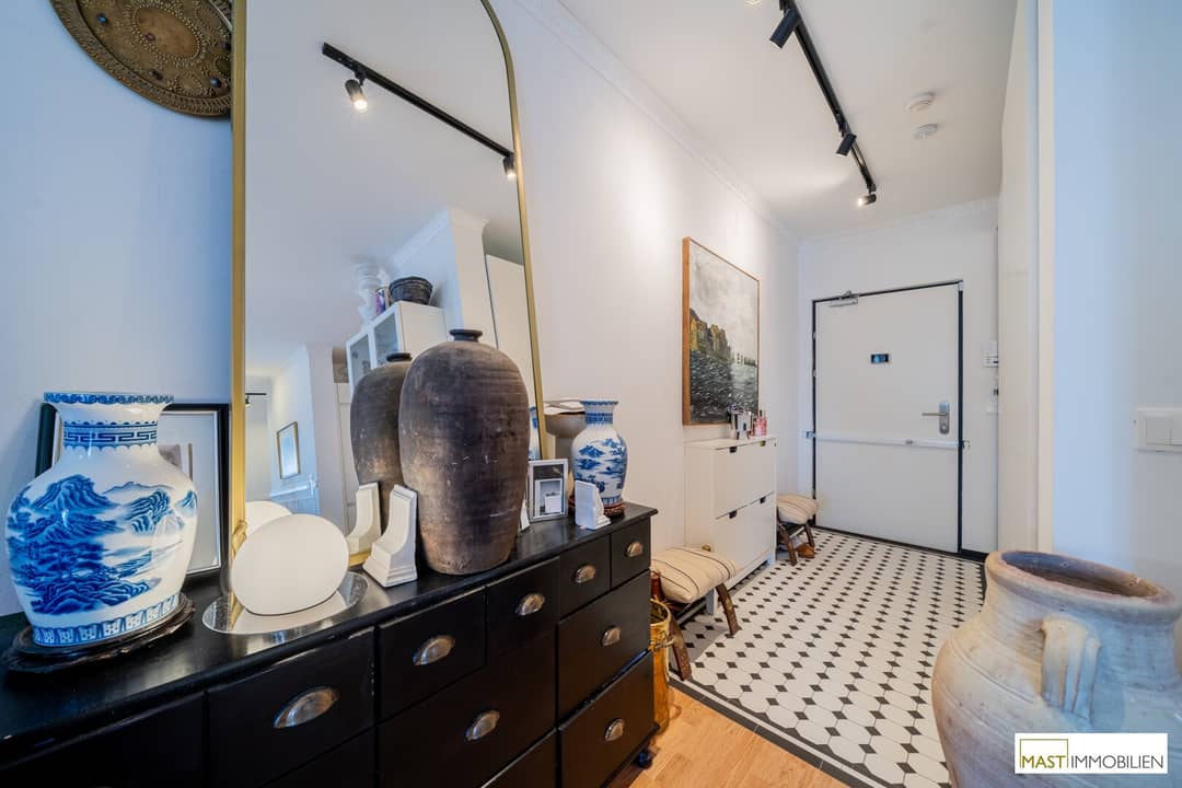 Dachgeschosswohnung mit Balkon und Lift