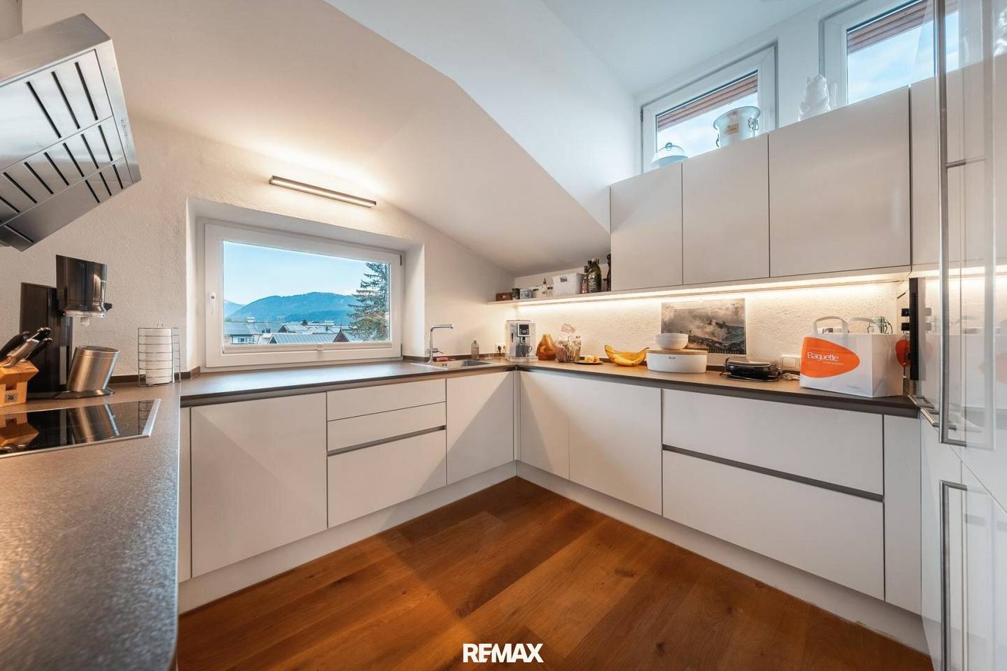 Maisonettewohnung mit Dachterrasse und Bergpanorama