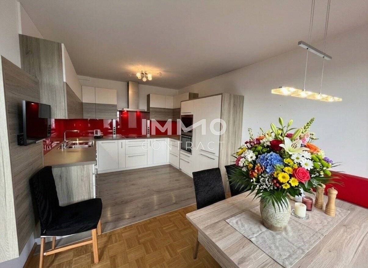 Penthouse 93m² w/ 2 Terraces, Vienna 1200