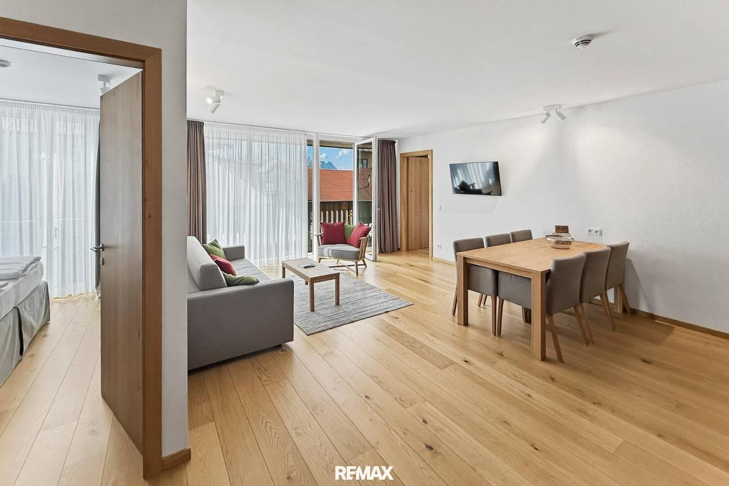 Ferienwohnung im Ortszentrum mit Westbalkon