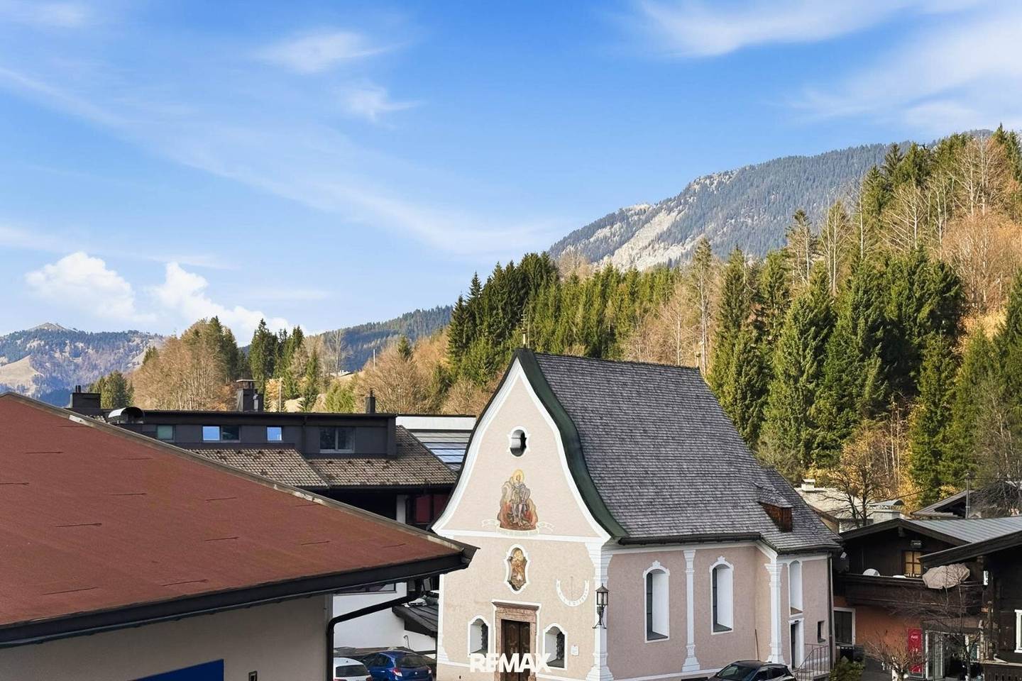 Ferienwohnung im Ortszentrum mit Westbalkon