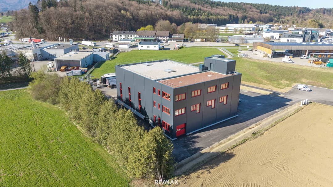 High-Bay Warehouse Regau, 115m²