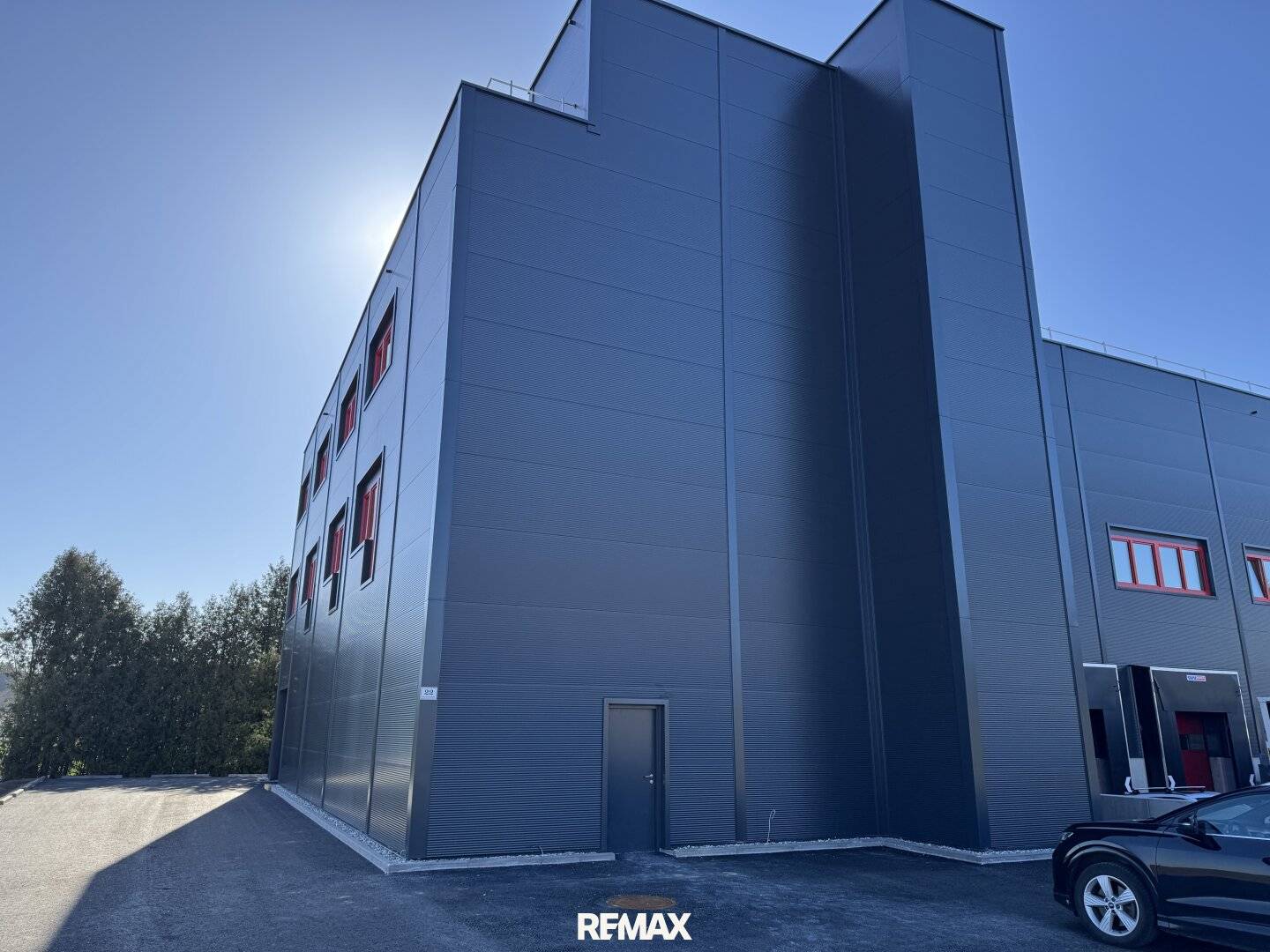 High-Bay Warehouse Regau, 115m²