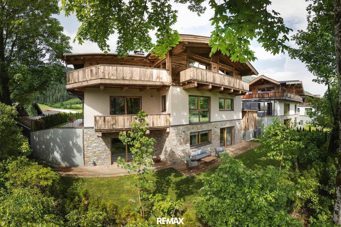 Luxusresidenz St. Ulrich mit Bergblick