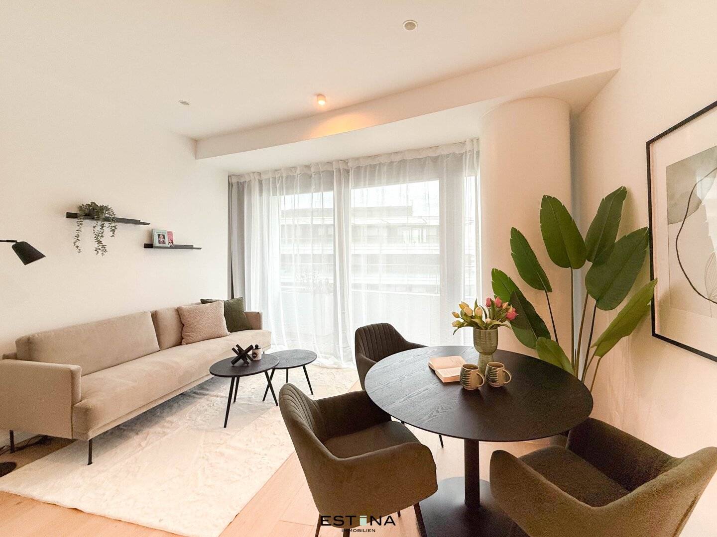 Wohnung am Donauufer mit Stadtblick