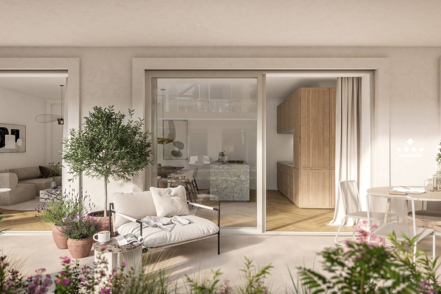 Apartment with five rooms and a large balcony