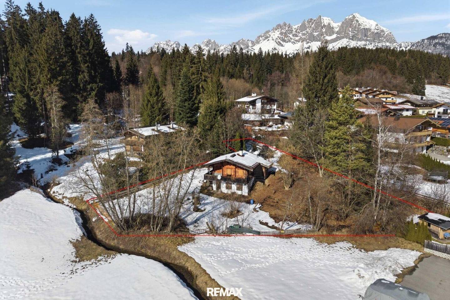 Building land 1461m² w/ existing structure, Oberndorf