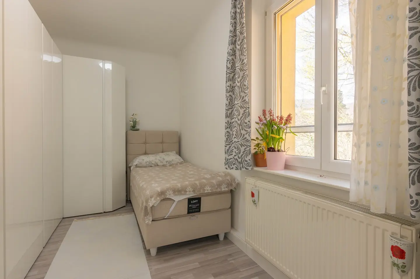 Wohnung im Wienerwald ruhige Lage modernisiert