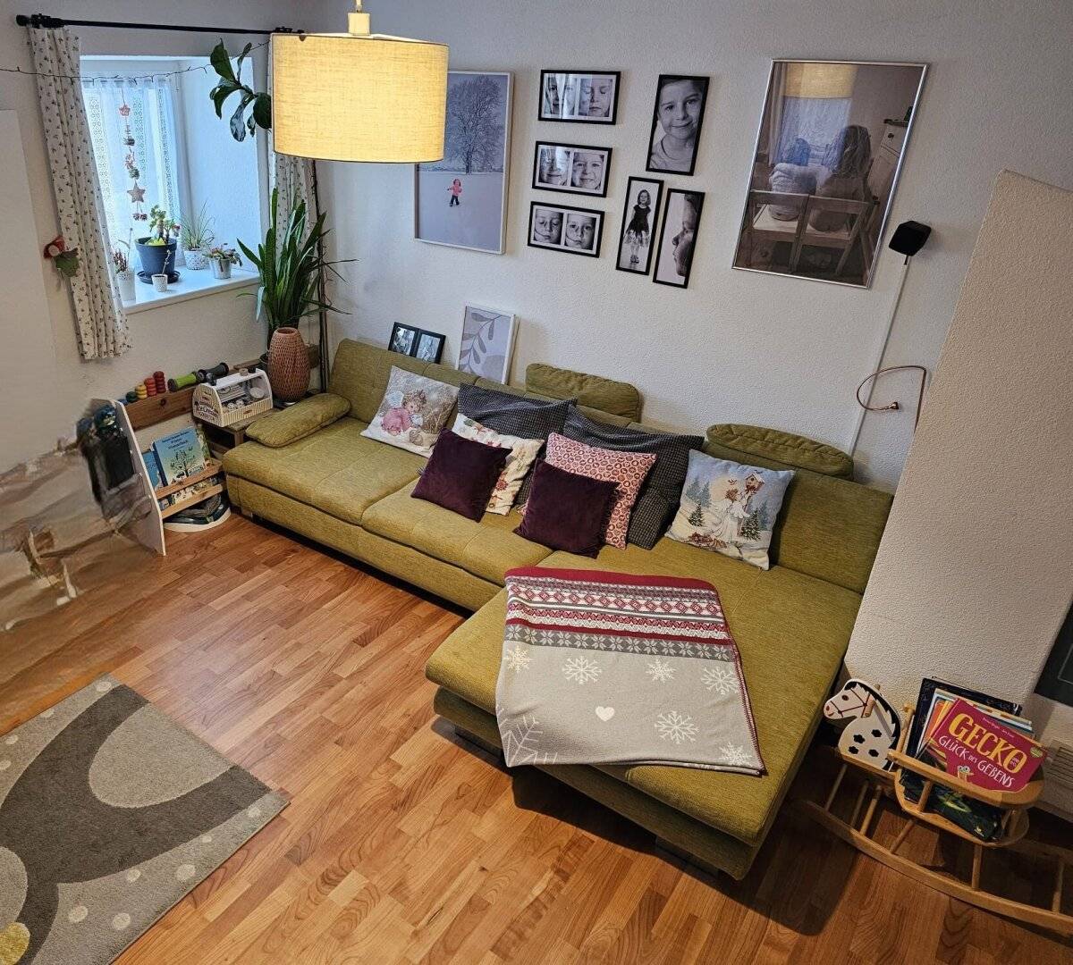 Apartment with private garden and mountain view