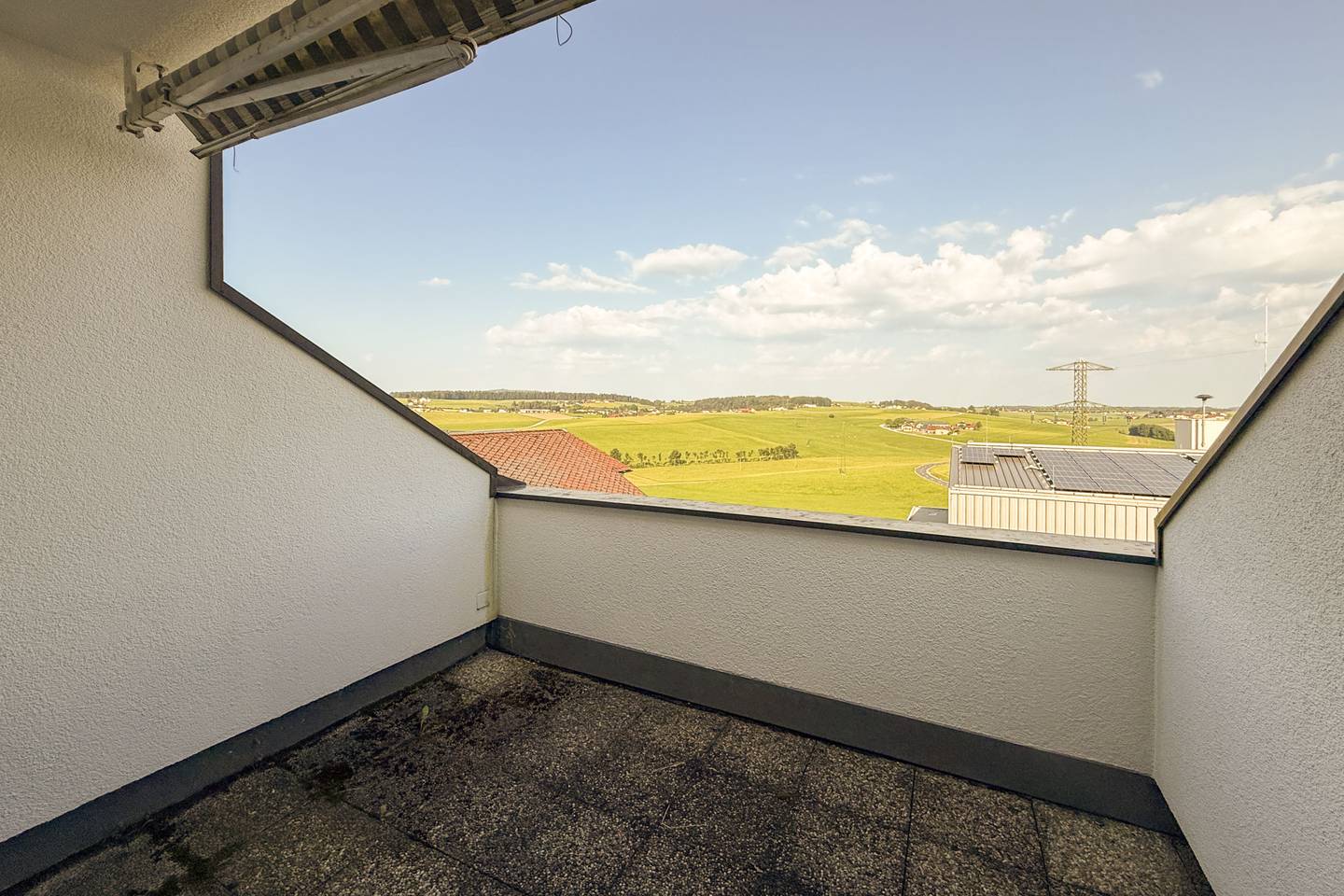 Attic apartment Pöndorf loggia mountain view