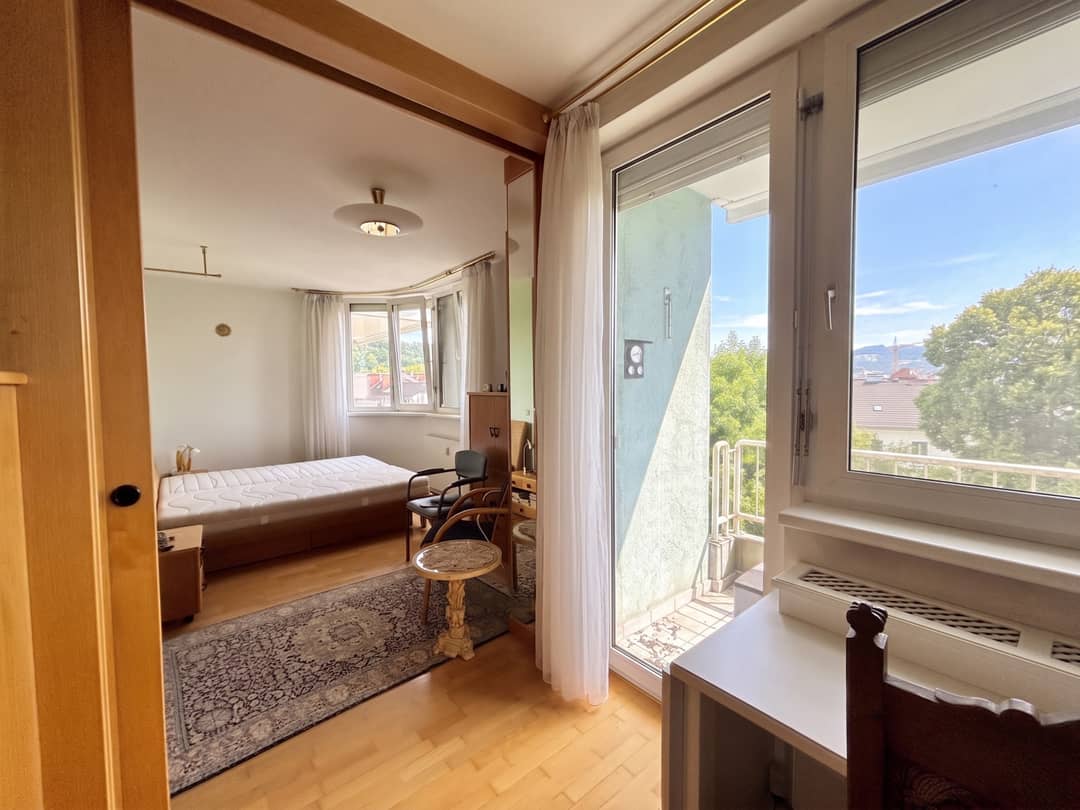 Zimmer mit Loggia