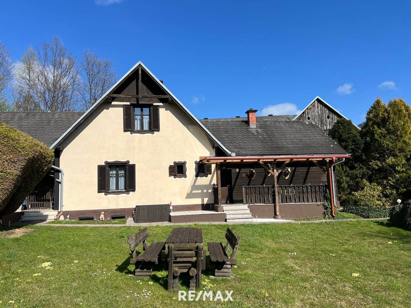 Landhaus mit Grundstück in Frohnleiten