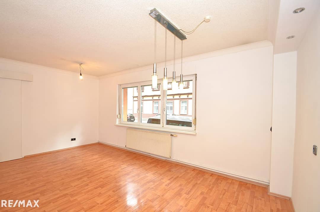 Großzügiges Wohnzimmer