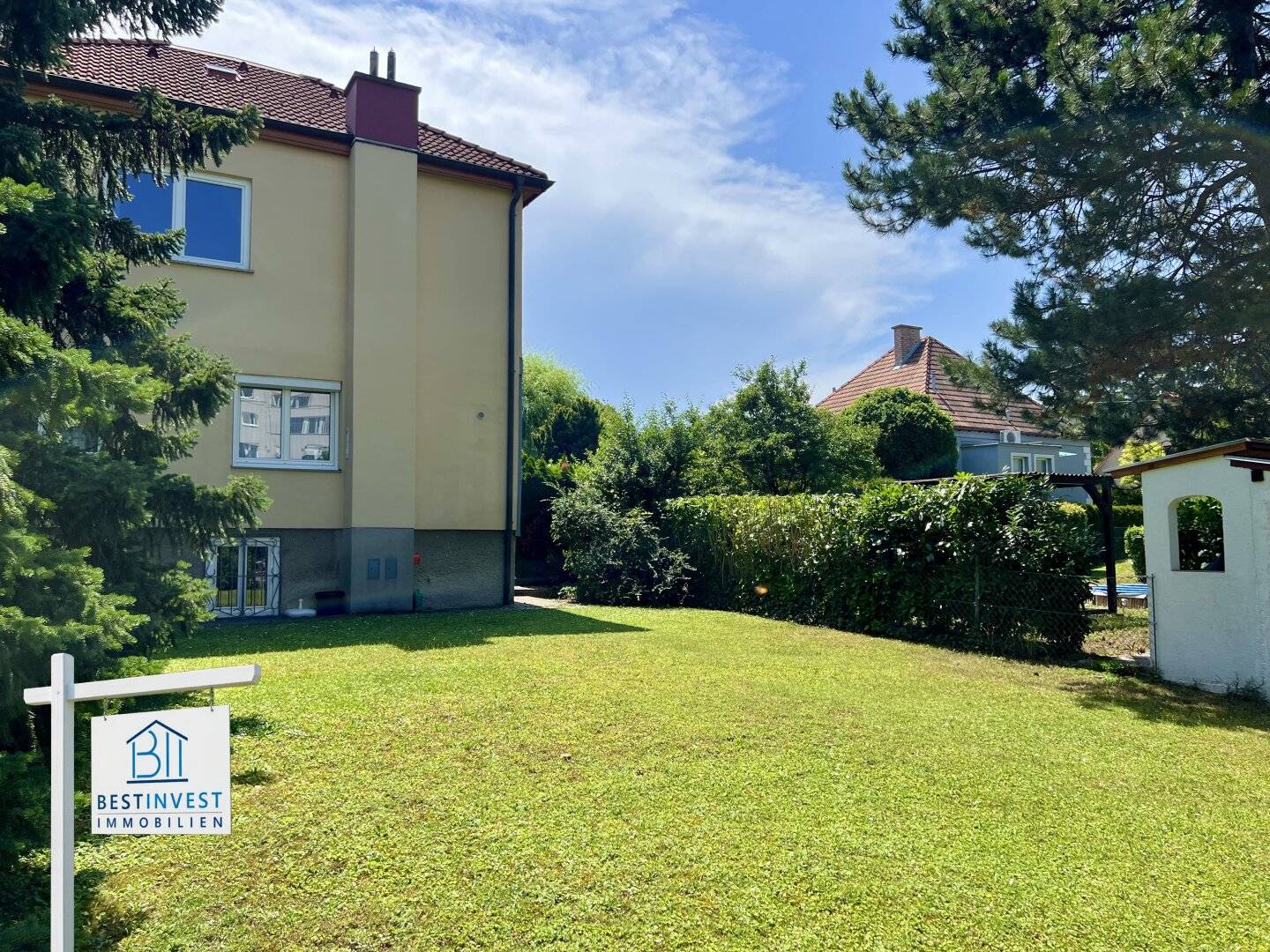 Townhouse w. Garden & Garage, Liesing
