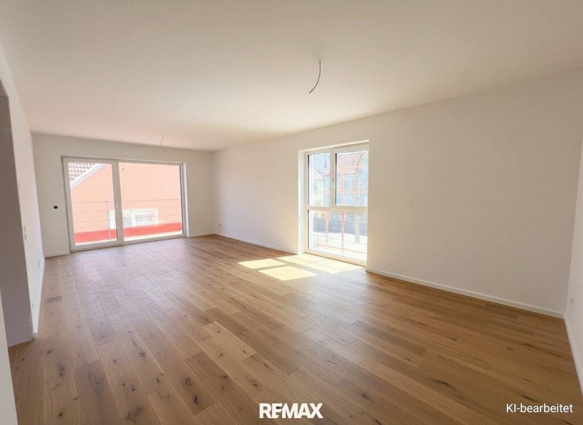 Erstbezug Wohnung mit Balkon und Aufzug