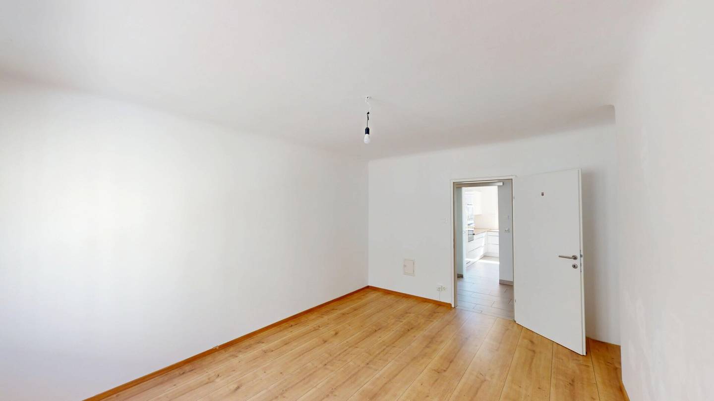 Apartment near U3 Enkplatz with generous layout