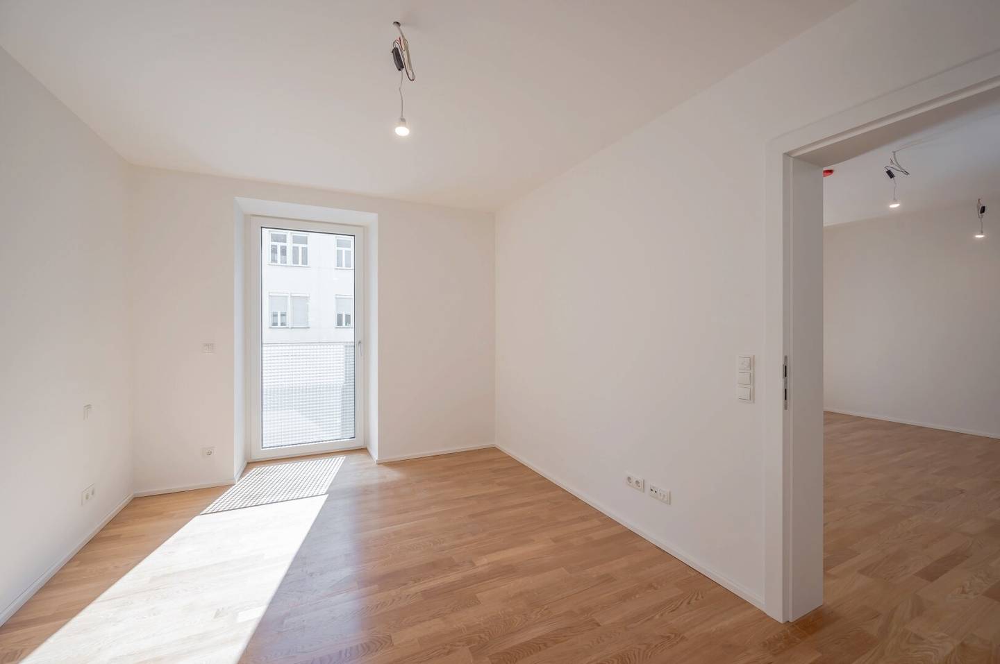 ++NEU++ großartige 2-Zimmer Altbauwohnung mit Terrasse (Erstbezug) - TOPLAGE!