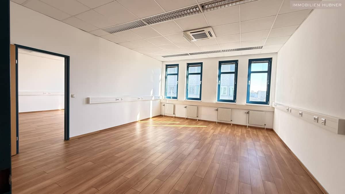 Top Office 318m² with Garage, U3
