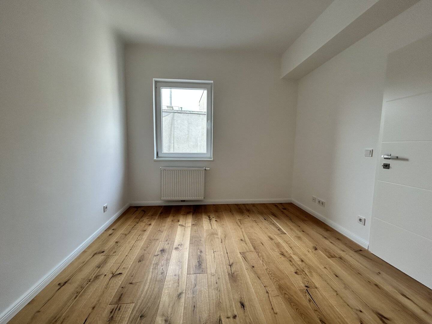 Charming 2-Room Altbau Apartment 1050 Vienna