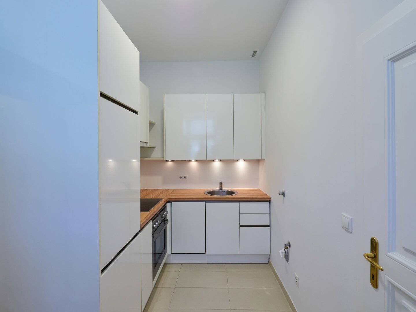 Ground floor apartment with garden and cellar
