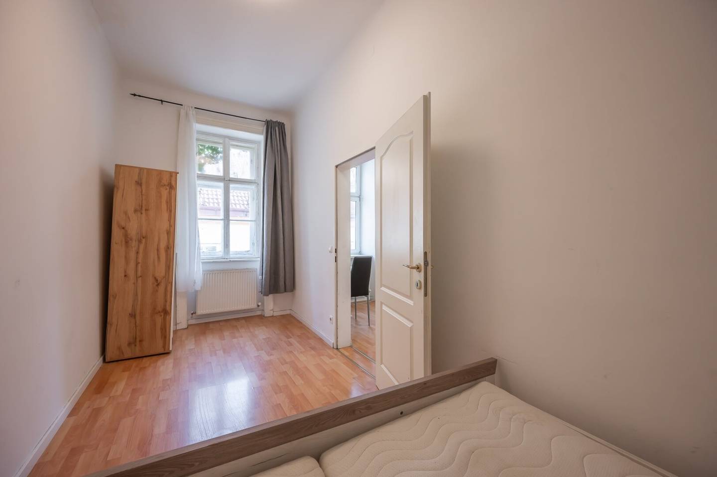 KLNB121 renovation needed 2-room apartment in a very good location Airbnb