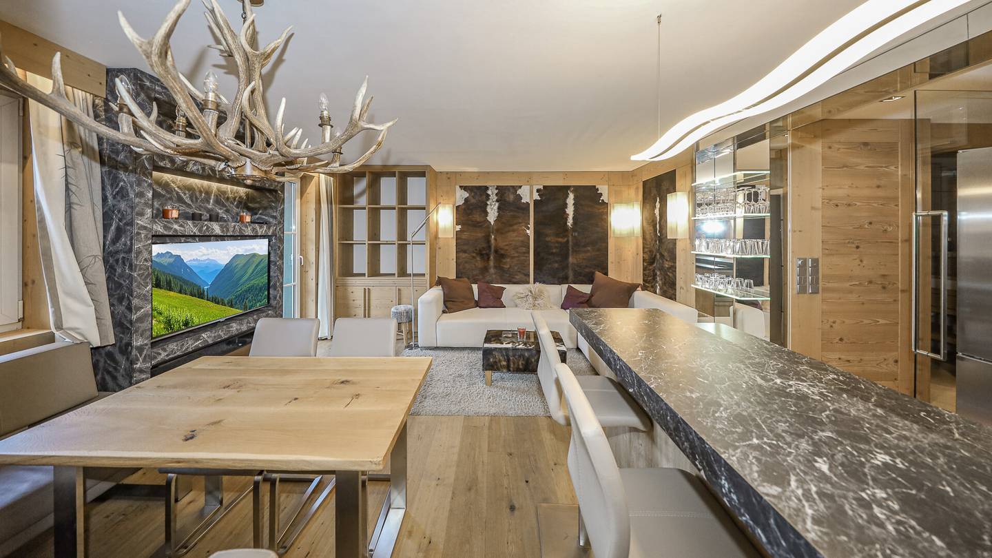 Wohnung nahe Zentrum hochwertig möbliert Balkon