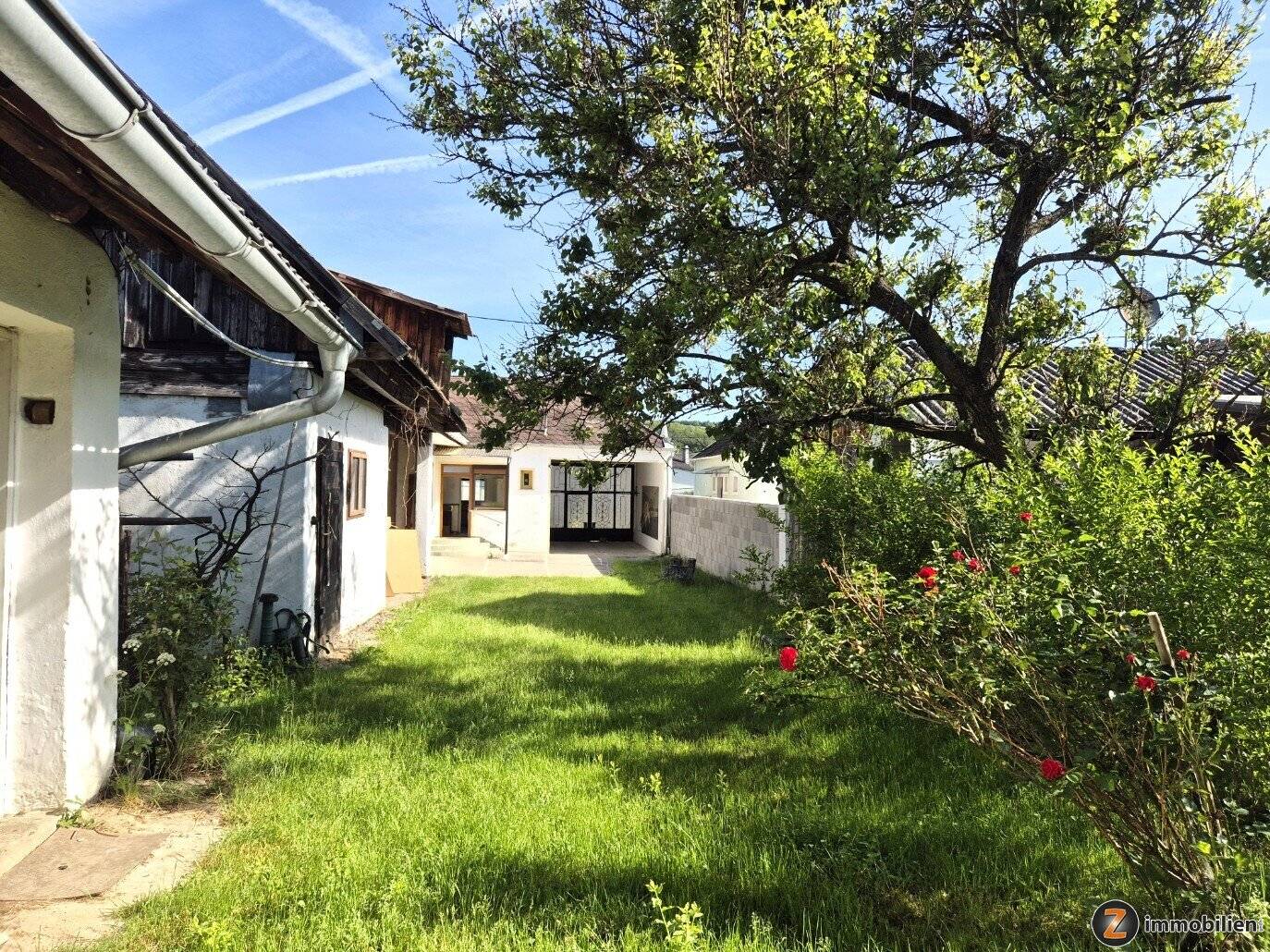 Landhaus in Piringsdorf, Burgenland - 85 m², Innenhof und Garten