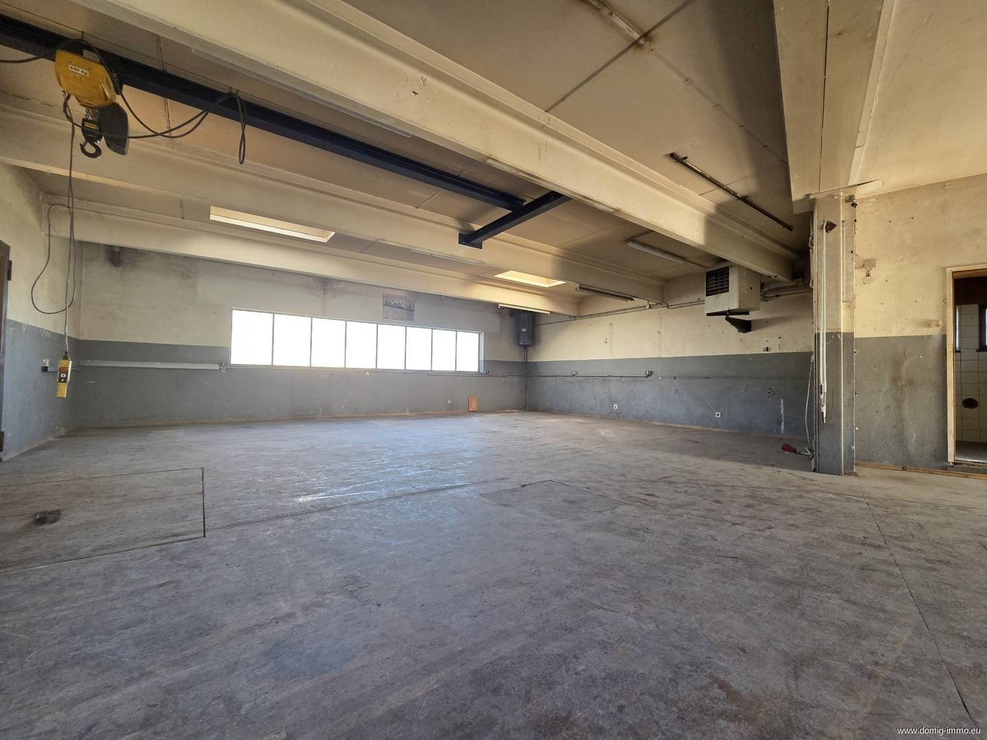 Workshop Hall Sulz 226m² to rent
