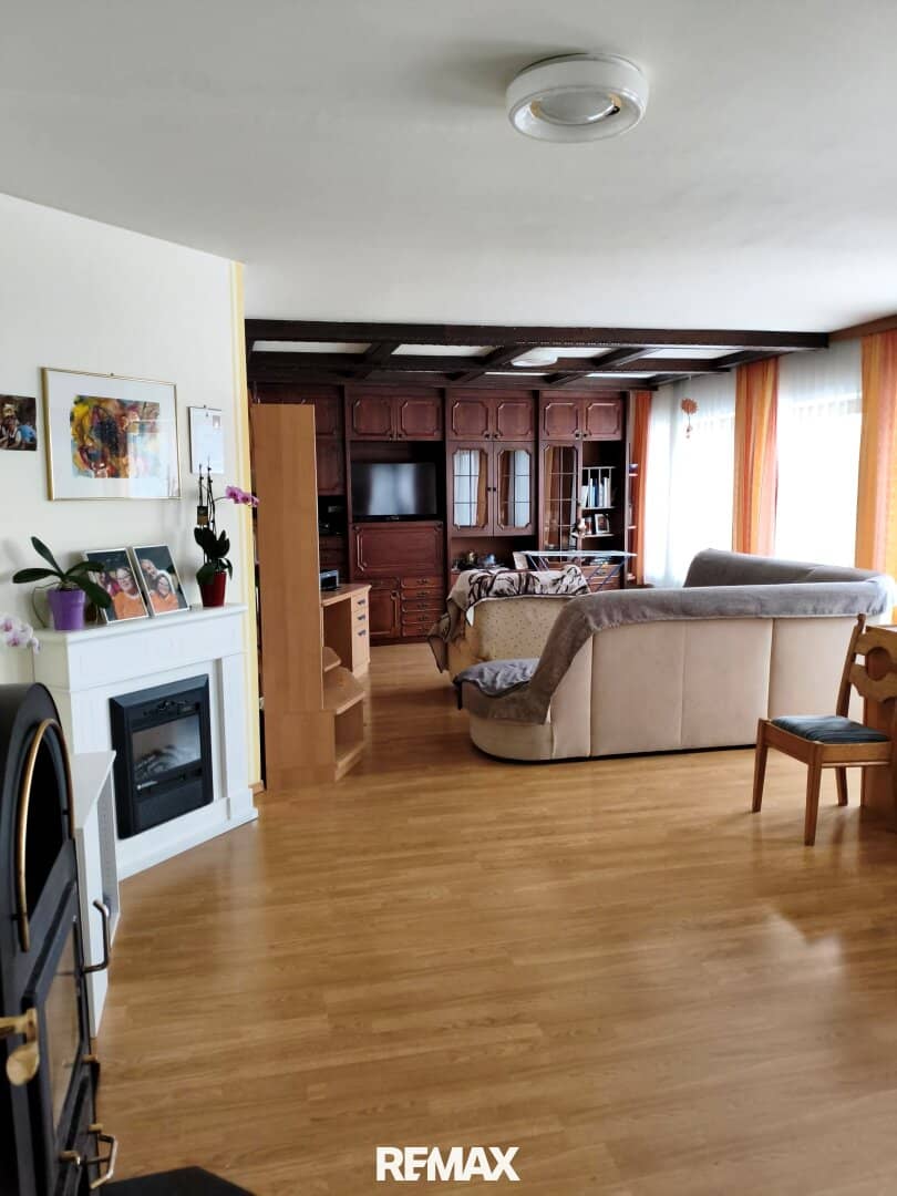 Traditionshaus Ottenschlag 794m²