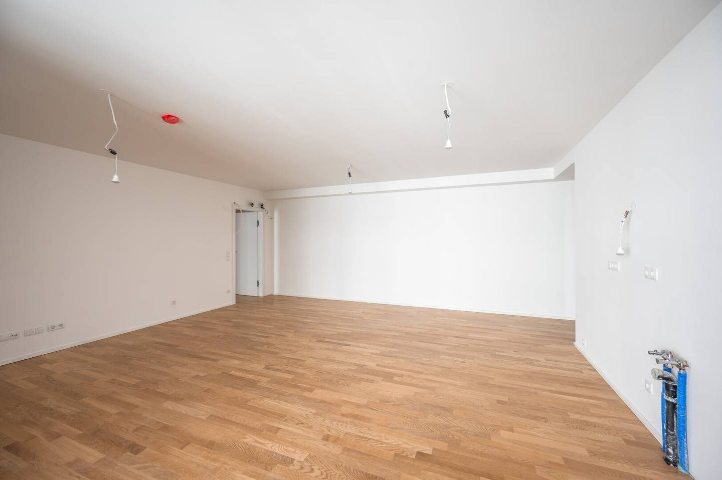 New extraordinary 4 room newly built apartment first occupancy top location