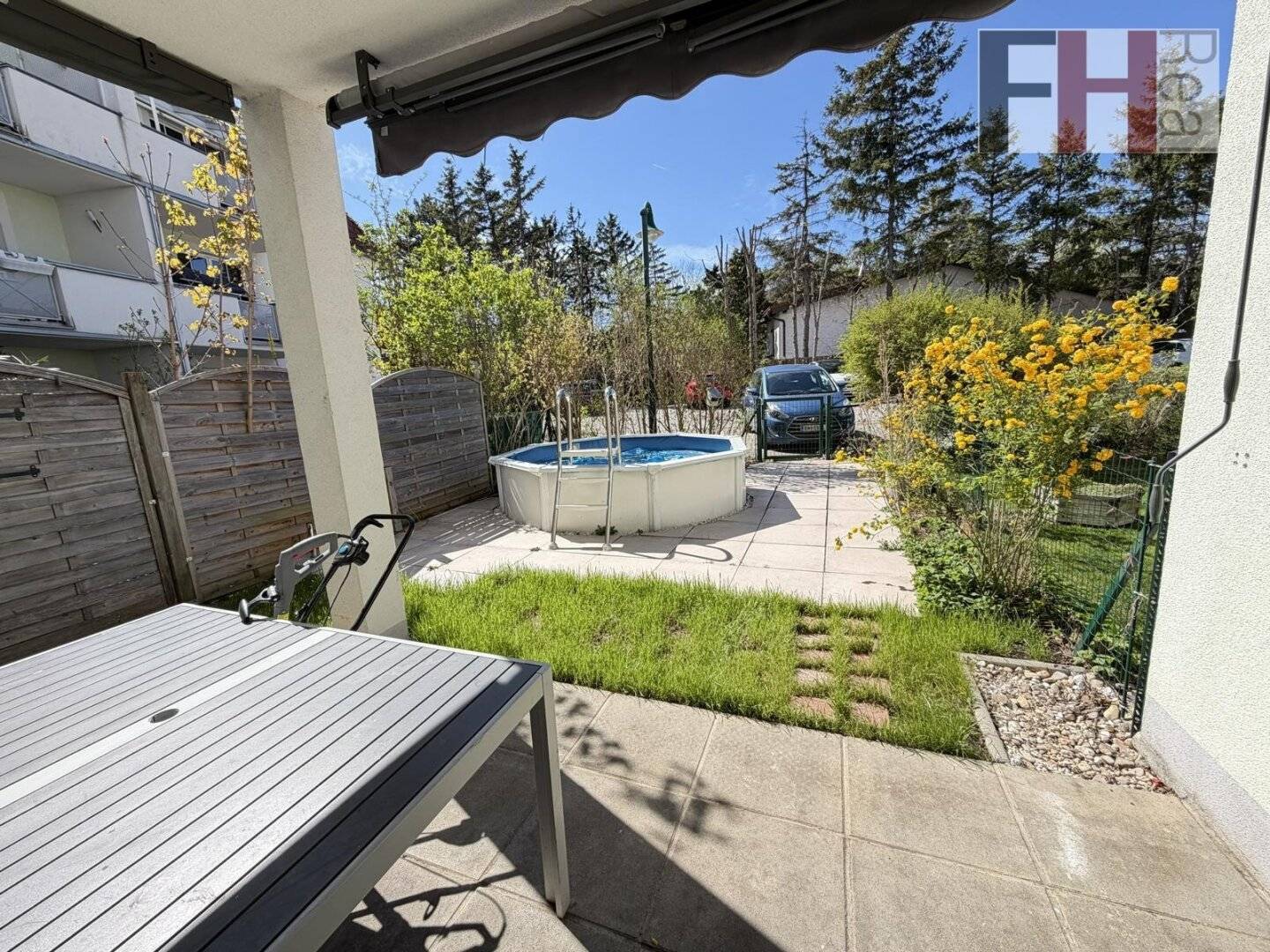 Wohnung mit Garten und Pool ruhiger Lage
