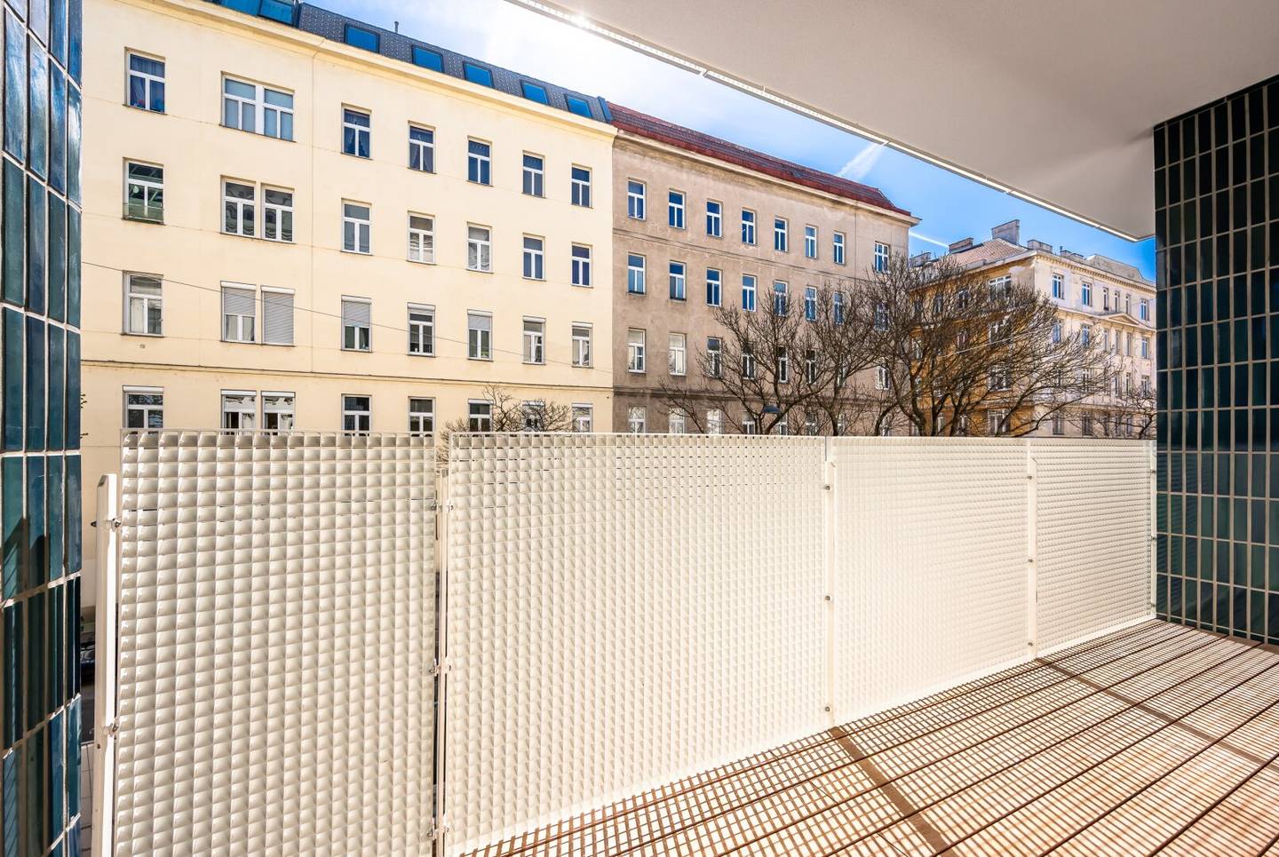 ++NEW++ exceptional 2 room old building apartment (First occupancy) BEST LOCATION!
