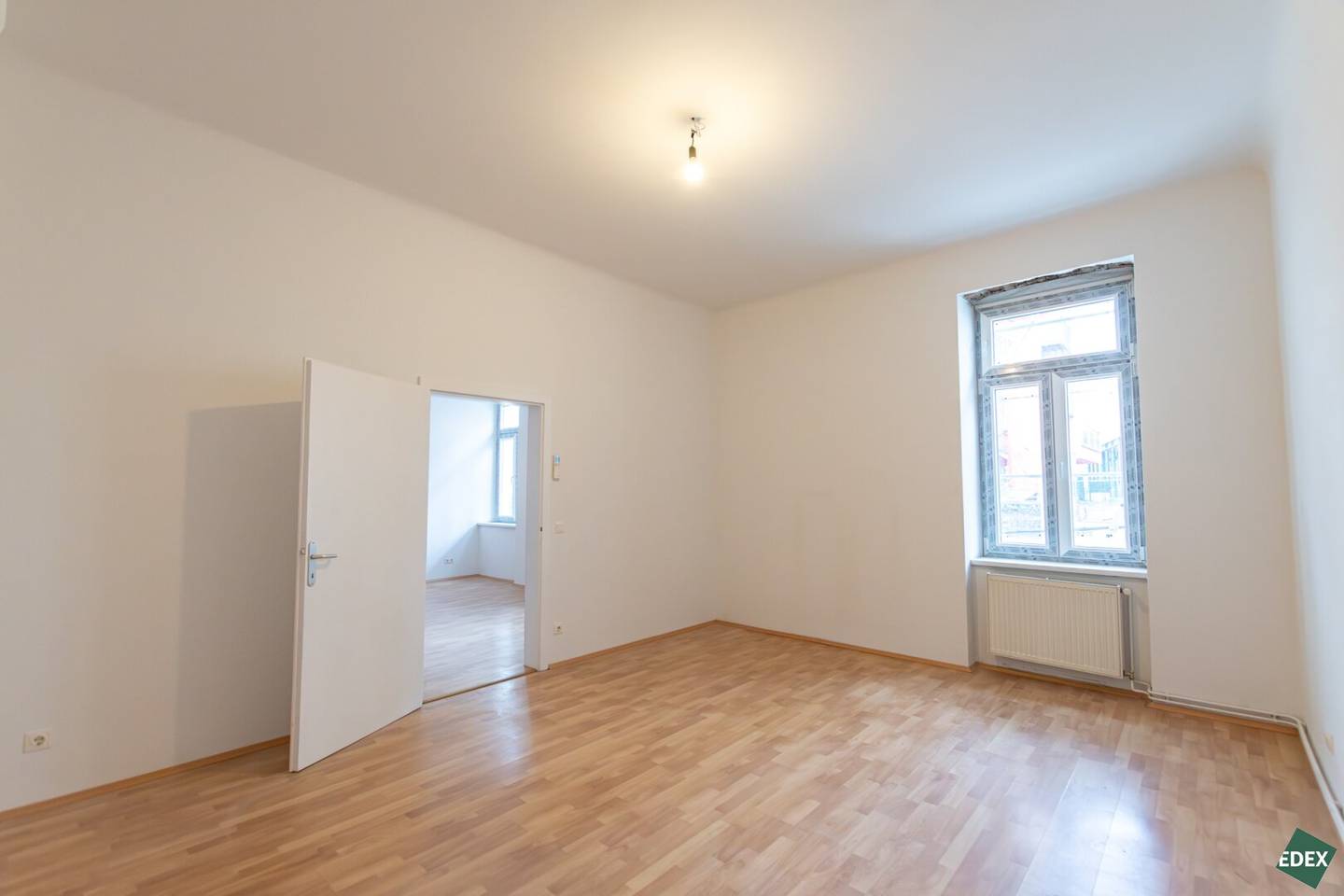 Sanierte 3-Zimmer-Wohnung mit ca. 101 m² | U3 Schlachthausgasse