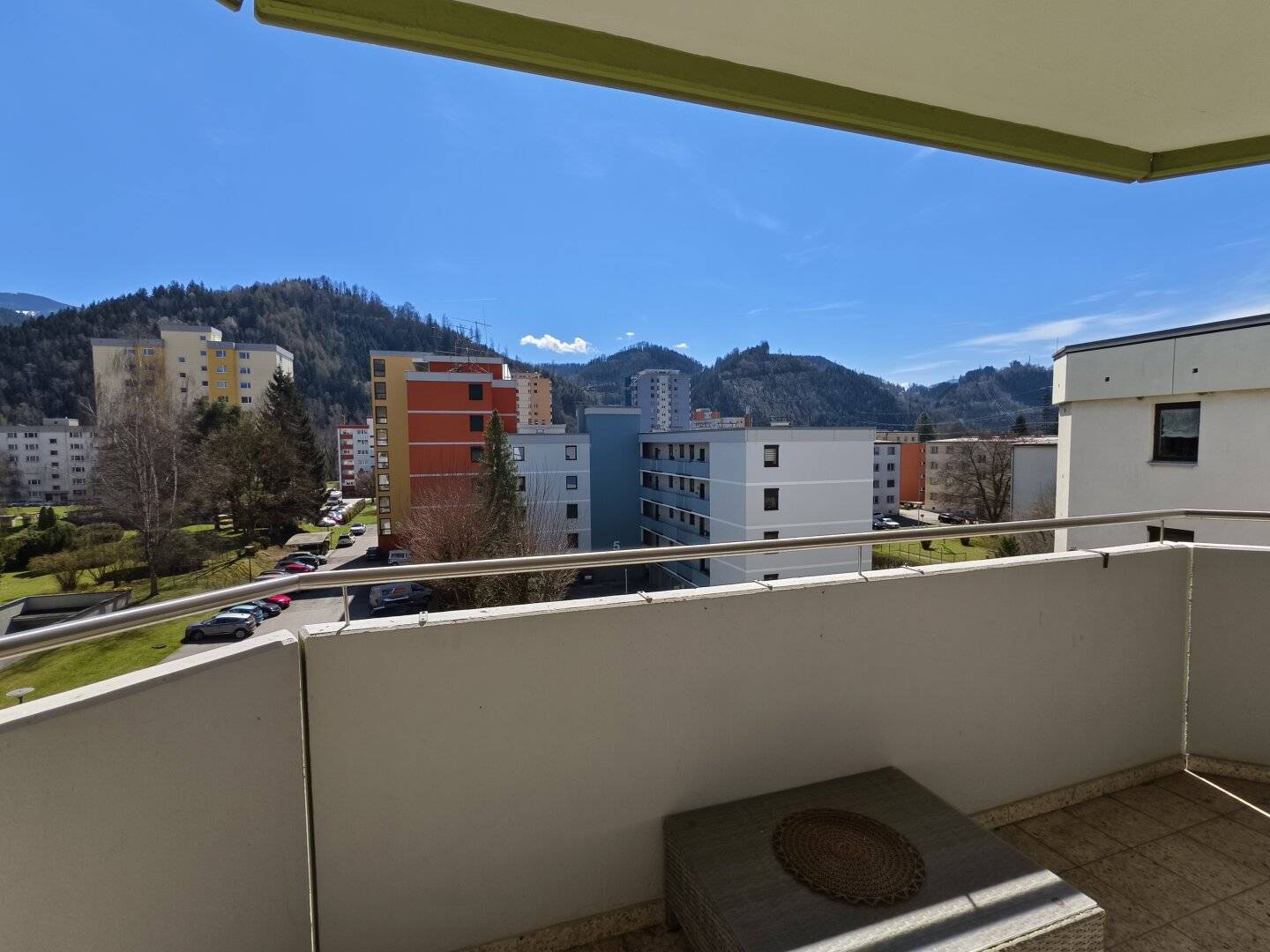 Wohnung Letzte Etage Kamin Tiefgarage inklusive