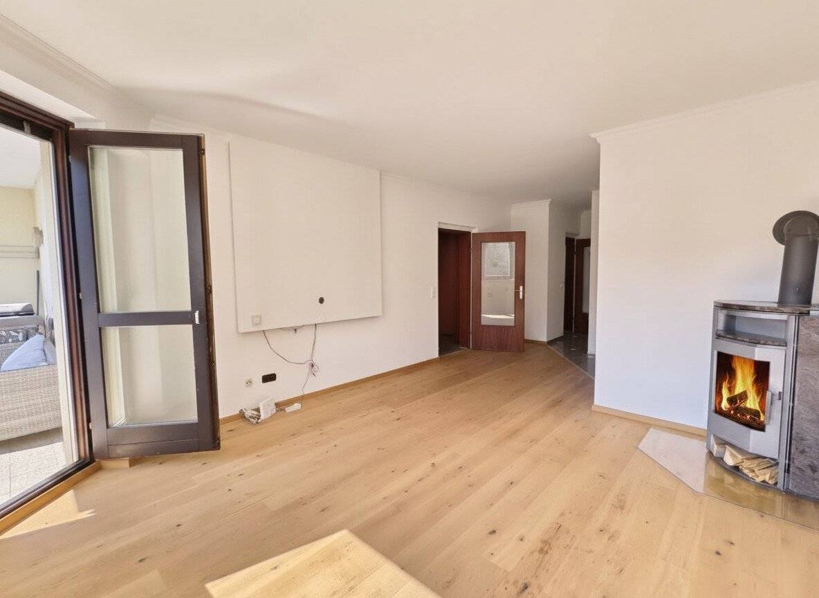 Wohnung Letzte Etage Kamin Tiefgarage inklusive