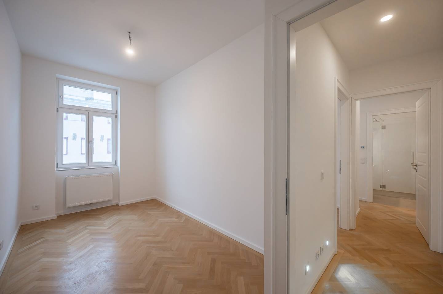 Altbauwohnung Hofruhelage Erstbezug
