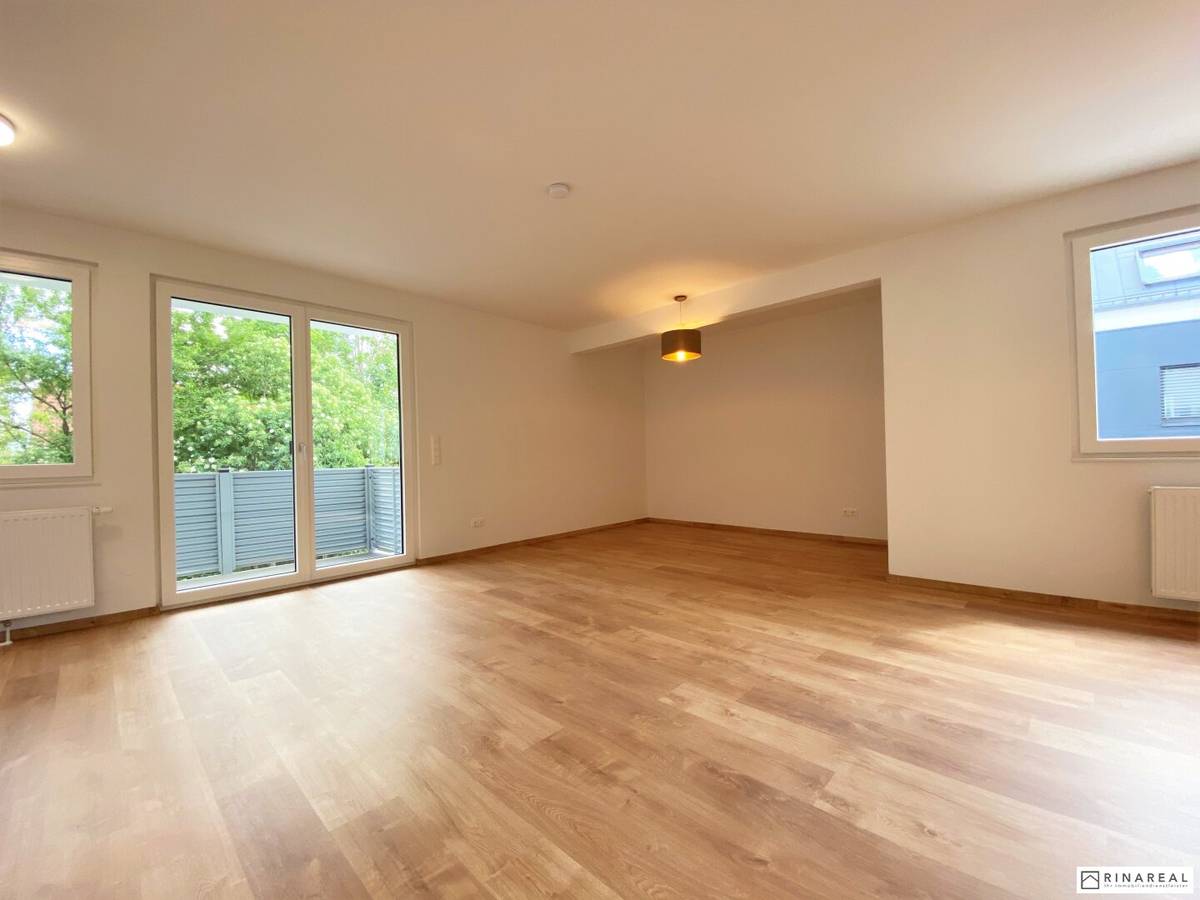 Modern 2-room apartment with balcony