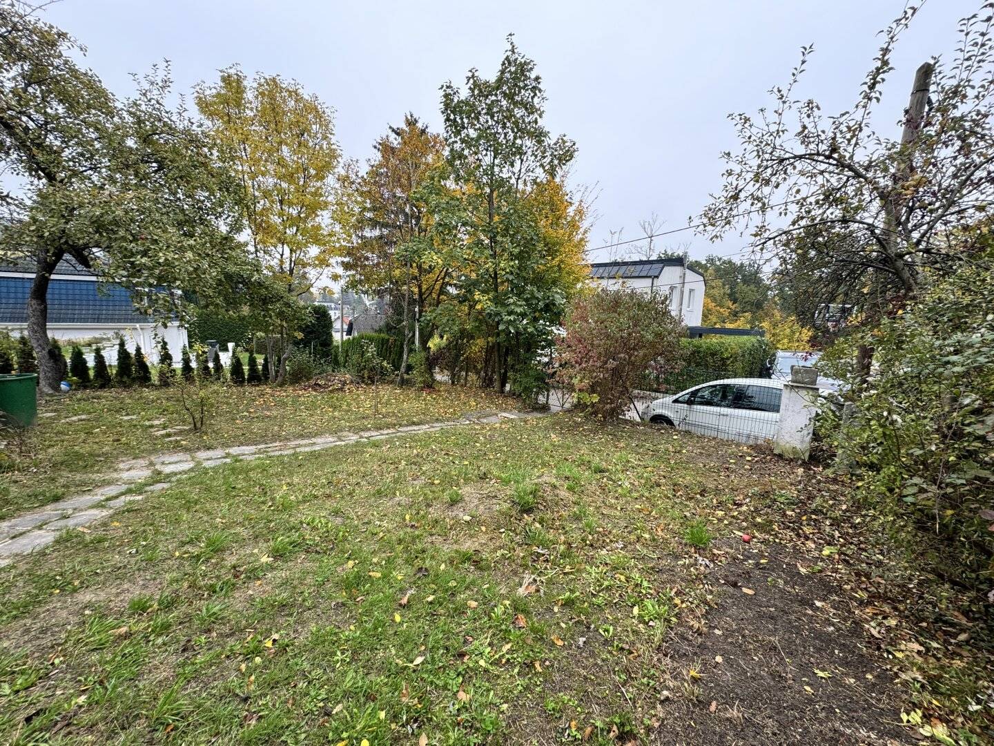 Building Plot with Summer House
