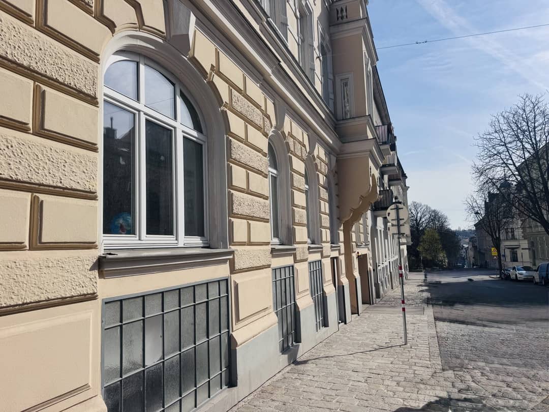 Modern Basement Studio 100m² Vienna