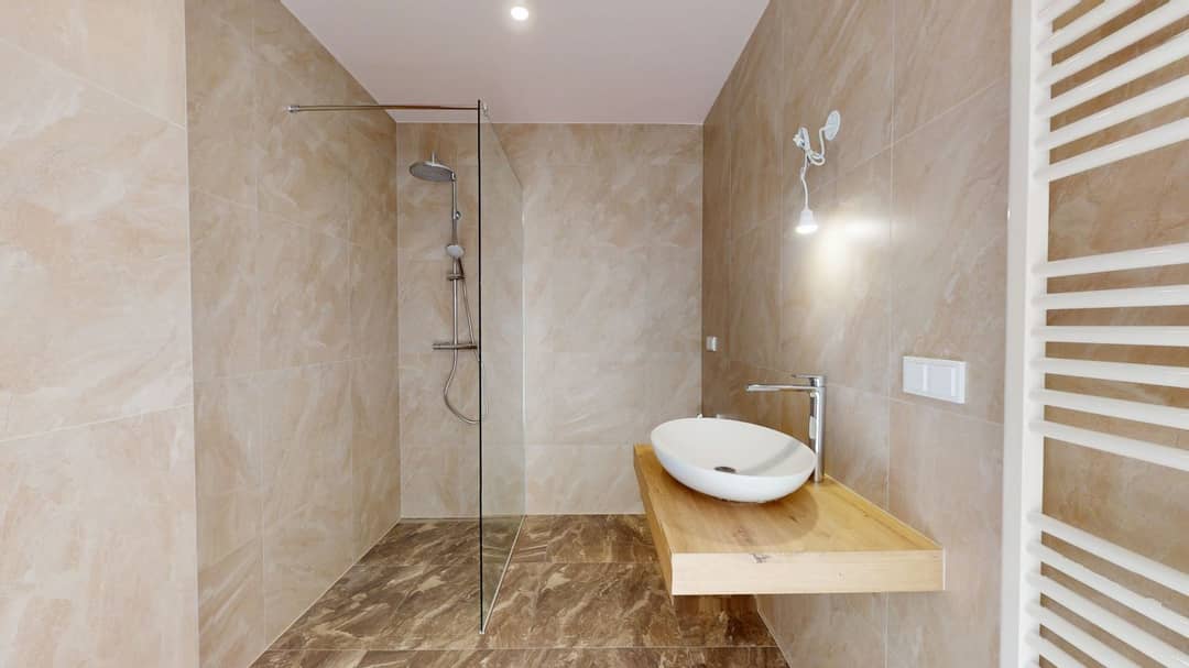 Badezimmer I
