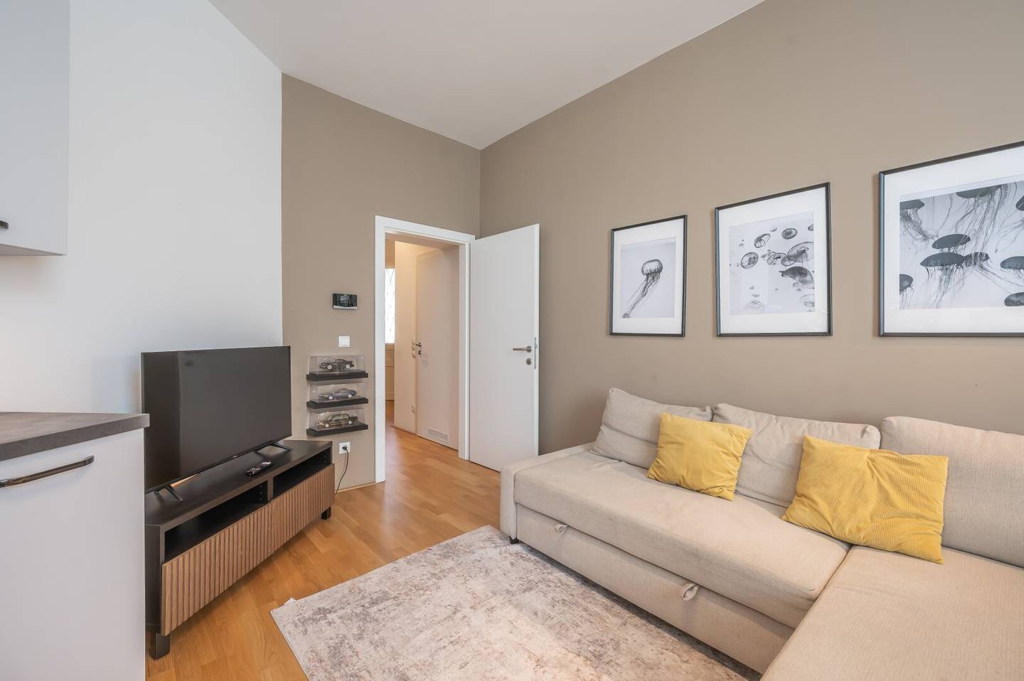 Wohnung Gründerzeithaus Haydnpark möbliert