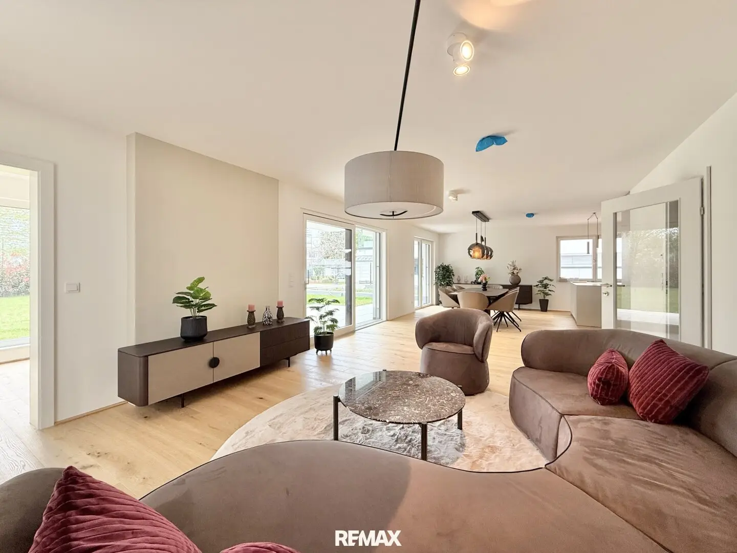 Apartment new build with private garden near Alte Donau