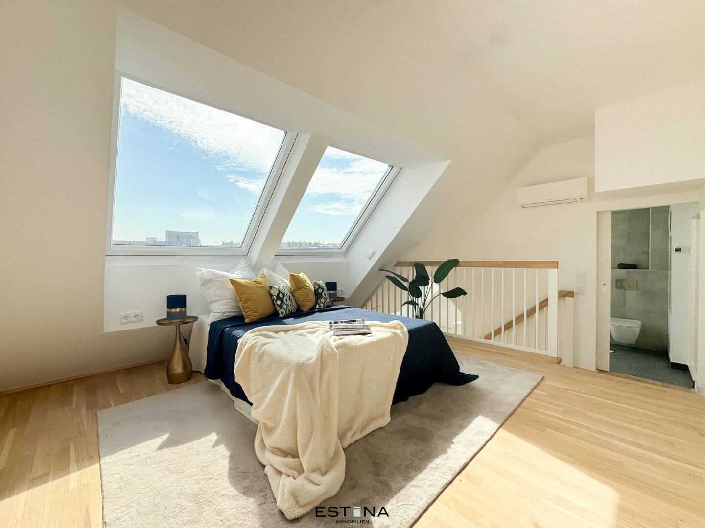 Dachgeschosswohnung Erstbezug ruhige Lage Terrasse