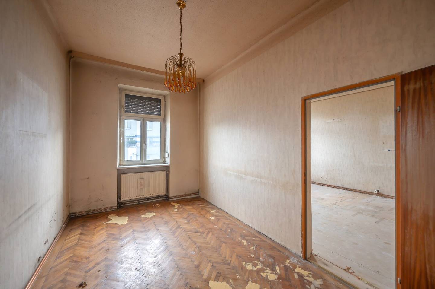 ++KLNB121++ renovation needed 1 room apartment in very good location Airbnb