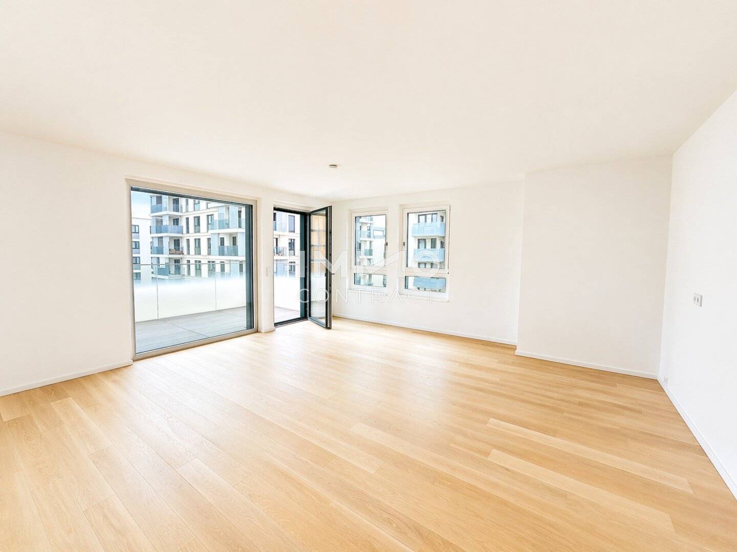 Wohnung Erstbezug nahe U1 Innenstadt mit Balkon